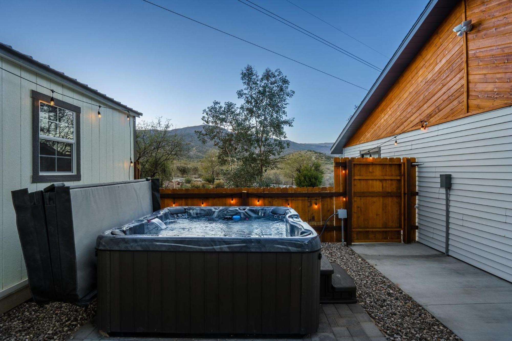 קוטונווד Mountainview Zen Retreat With Hot Tub, Game Room, Close To Old Town מראה חיצוני תמונה